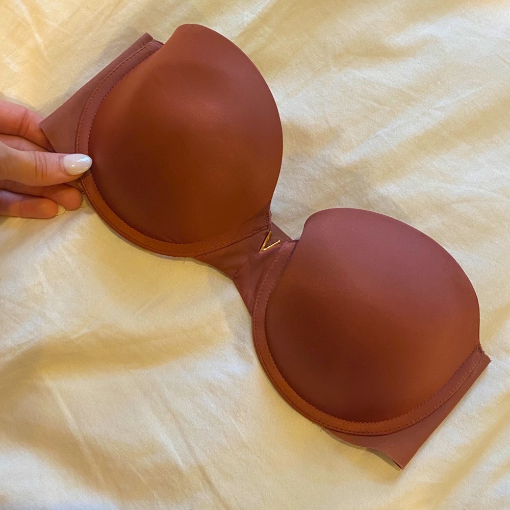 Stapless VS bra 32C